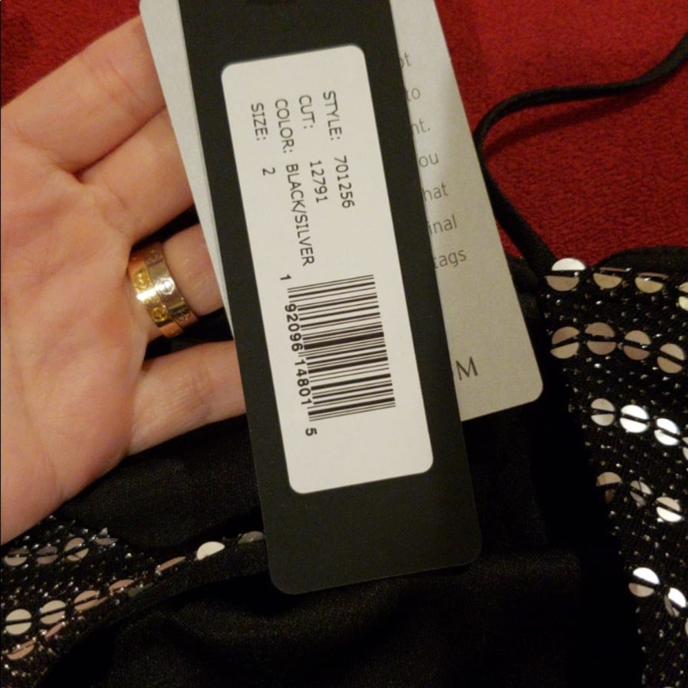 Bebe Dress - Picture 3 of 4